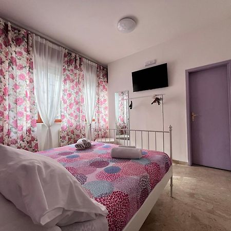 Villa Come A Casa Tua Μπάρι Εξωτερικό φωτογραφία